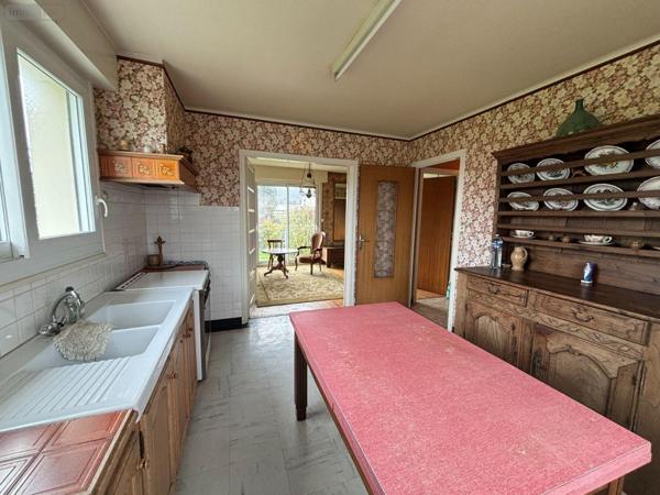 Maison individuelle à vendre à Loudéac dans les Côtes-d'Armor (22600), ref : 35129-5422