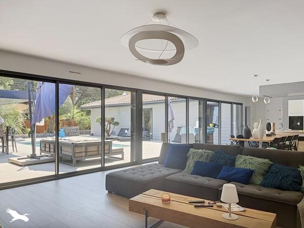 Maison à vendre 850 000 € Soustons 5 p 190 m² DPE C