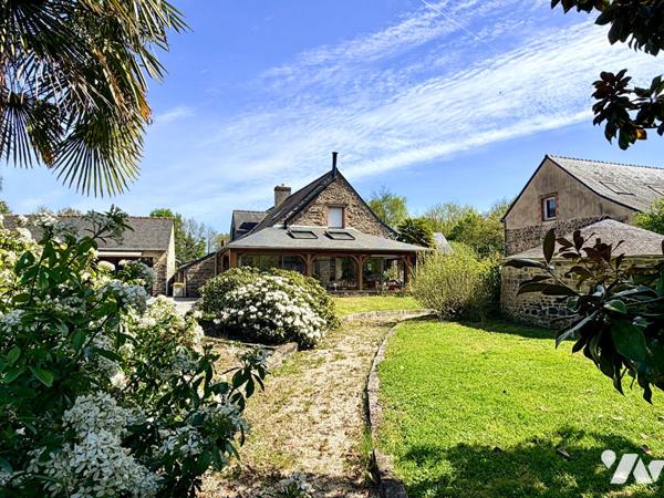 NOUVEAUTE - PIRÉ-CHANCÉ - PROPRIETE DE CARACTERE - LONGERE 250M²