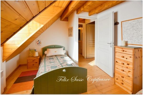 AUCUN (65), maison de charme cosy T5 avec vue panoramique exceptionnelle !