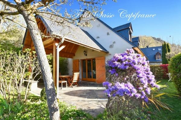 AUCUN (65), maison de charme cosy T5 avec vue panoramique exceptionnelle !