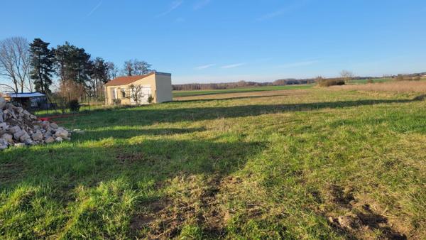 Terrain à MORTEMER (60490)