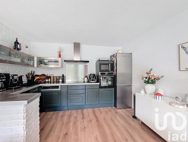 Appartement 3 pièces de 63 m² à Mérignac (33700)