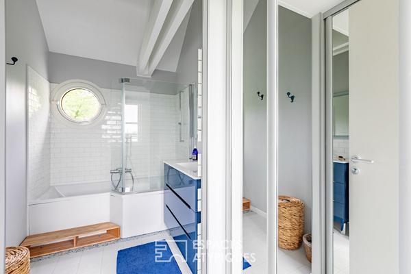 Splendide maison d’architecte avec vue exceptionnelle sur la campagne