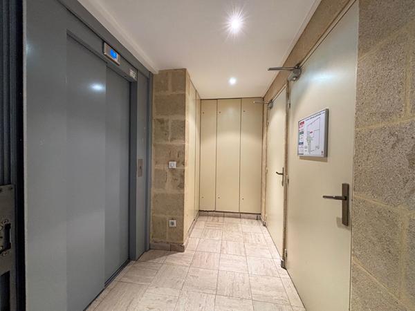 Appartement T1 à vendre à Bordeaux - Croix de Seguey, calme et lumineux