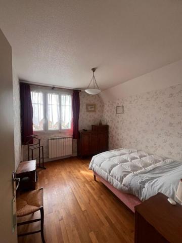 Maison Yzeure 5 pièce(s) 118 m2