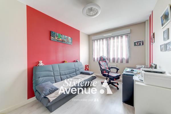 Appartement 4 pièces 103.9 m2