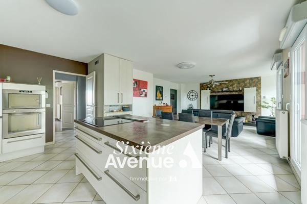 Appartement 4 pièces 103.9 m2
