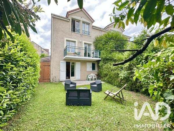 Maison à vendre 6 pièces 123,4 m² Sainte-Geneviève-des-Bois