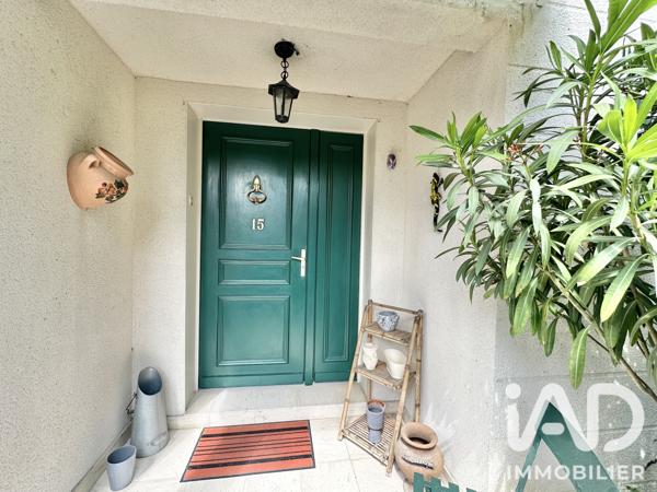 Maison à vendre 6 pièces 123,4 m² Sainte-Geneviève-des-Bois