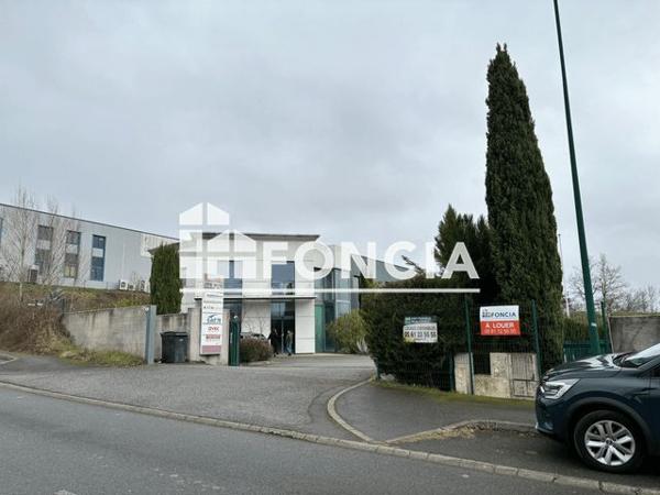 Location Local commercial 1 pièce 160 m² - 8 RUE JEAN MONNET Saint Jean 31240