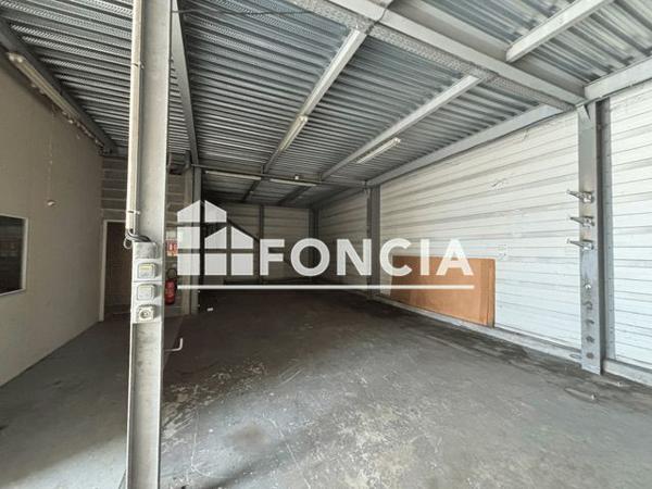 Location Local commercial 1 pièce 160 m² - 8 RUE JEAN MONNET Saint Jean 31240