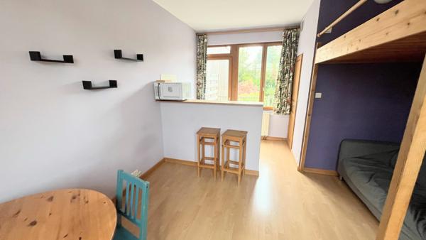 GRANDE MAISON FAMILIALE • LILLE JARDIN DES PLANTES • 200 m² • JARDIN 425 m²