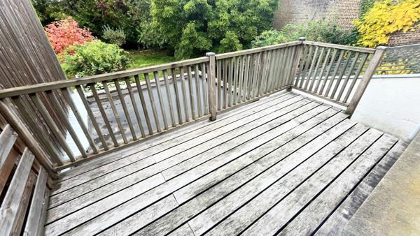 GRANDE MAISON FAMILIALE • LILLE JARDIN DES PLANTES • 200 m² • JARDIN 425 m²