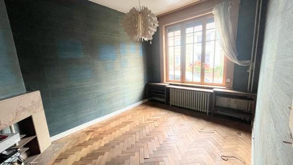 GRANDE MAISON FAMILIALE • LILLE JARDIN DES PLANTES • 200 m² • JARDIN 425 m²