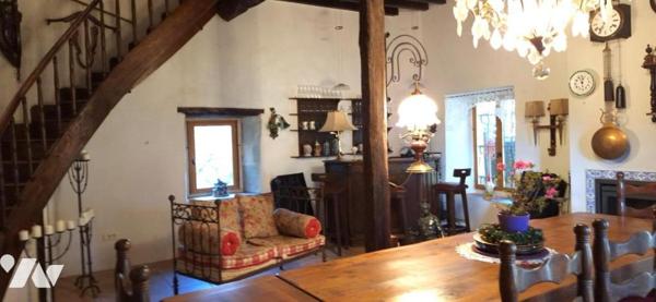 VIC-FEZENSAC, Moulin avec terrain et piscine.