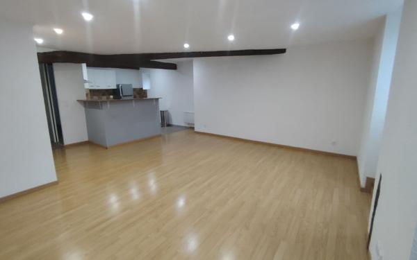 Appartement à louer    3 pièces • 62,75 m2 La Souterraine
