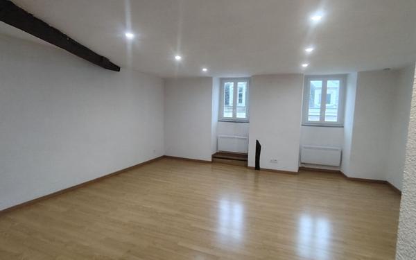 Appartement à louer    3 pièces • 62,75 m2 La Souterraine