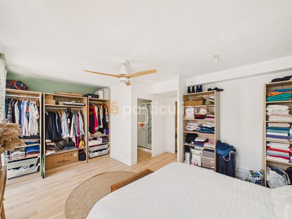 Vente
                Appartement102,52 m² - 4 Pièces -
                    BORDEAUX (33300)
