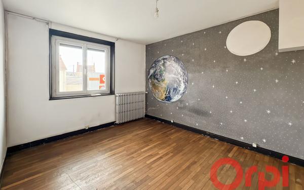 Maison à vendre    4 pièces •  Saint-Amand-Montrond