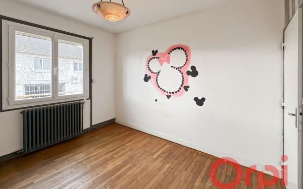 Maison à vendre    4 pièces •  Saint-Amand-Montrond