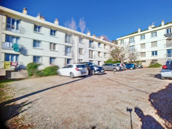 Appartement T3 actuellement loué / Cave et parking