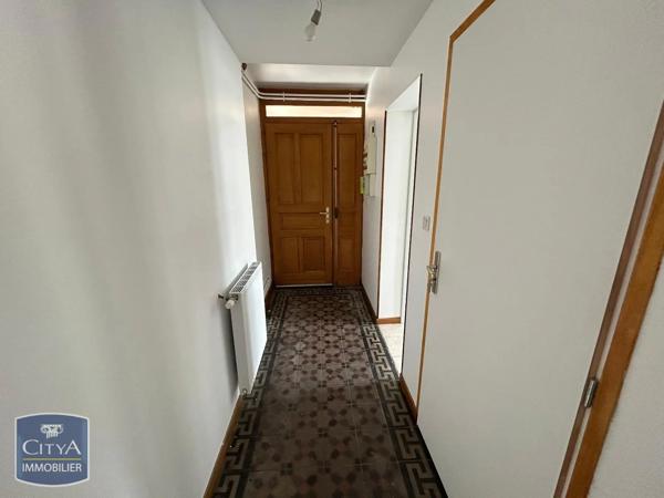 Appartement à louer 3 pièces 69.94m² Condé-lès-Herpy (08360)