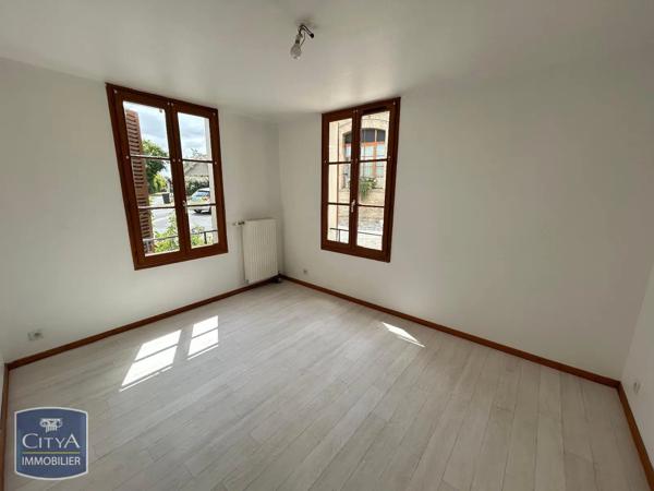 Appartement à louer 3 pièces 69.94m² Condé-lès-Herpy (08360)
