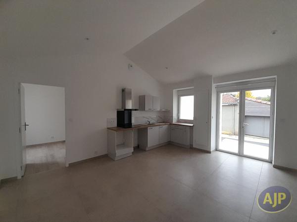 Location maison Le Pallet : 850 € - AJP Immobilier Clisson