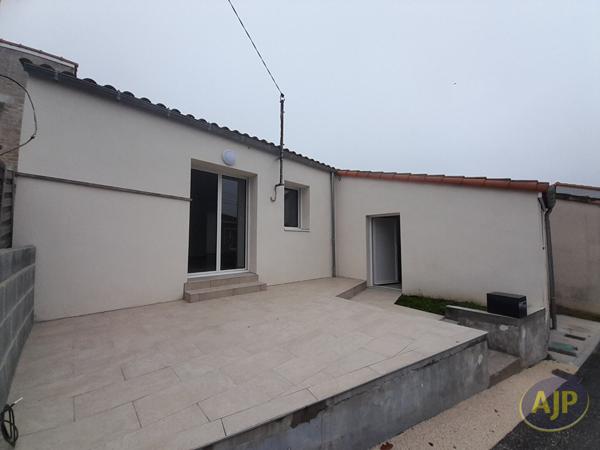 Location maison Le Pallet : 850 € - AJP Immobilier Clisson
