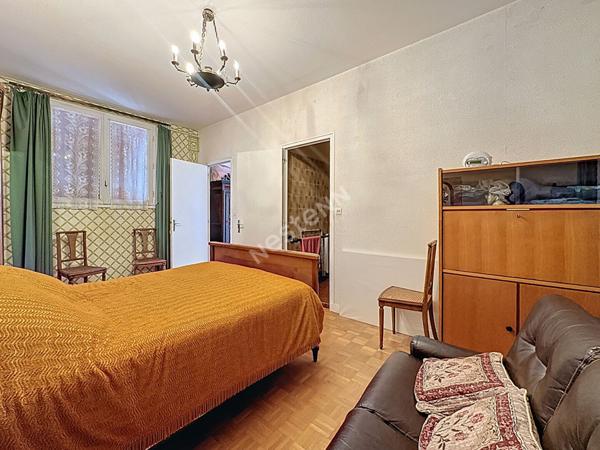 Nantes Hippodrome, en vente exclusive ! Maison dans quartier familial à découvrir, gros potentiel, proche transports en commun, jardin + 600 m² !