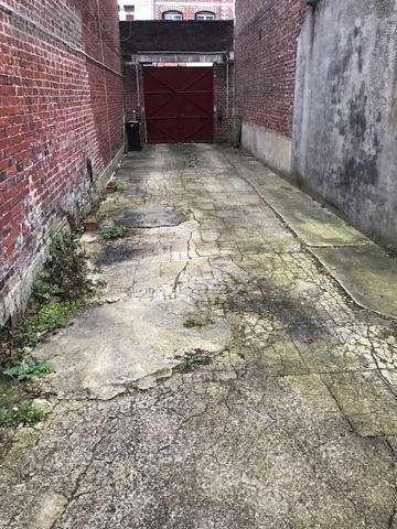 Immeuble à vendre à La Fère dans l'Aisne (02800), ref : 963