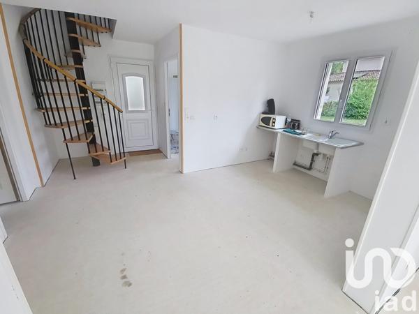 Maison à vendre 5 pièces 106 m² Puymoyen