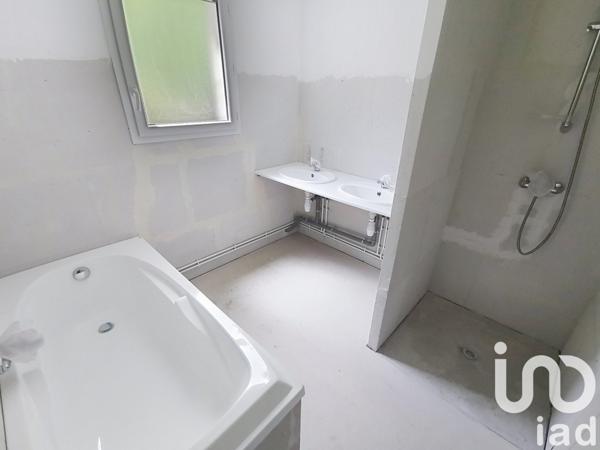 Maison à vendre 5 pièces 106 m² Puymoyen