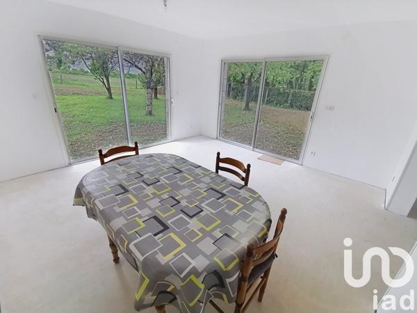 Maison à vendre 5 pièces 106 m² Puymoyen