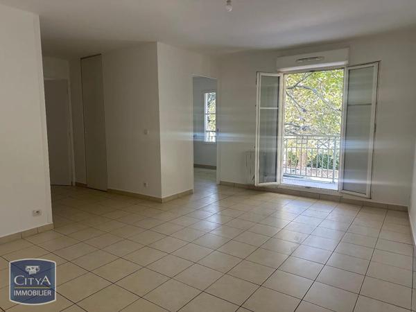 Appartement à louer 3 pièces 60.36m² Trappes (78190)