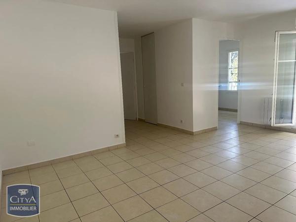 Appartement à louer 3 pièces 60.36m² Trappes (78190)
