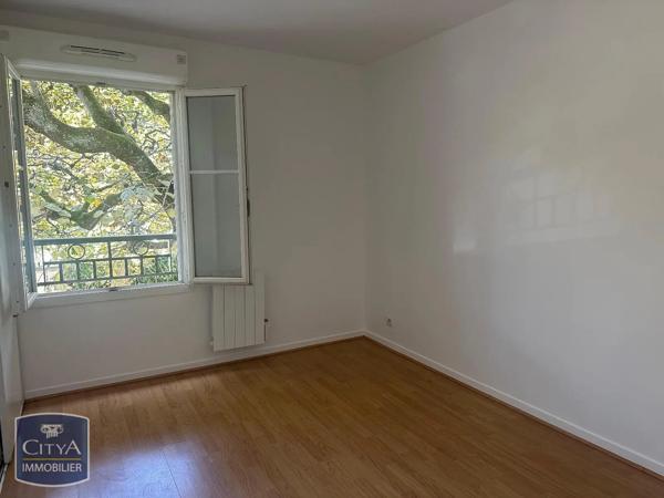 Appartement à louer 3 pièces 60.36m² Trappes (78190)