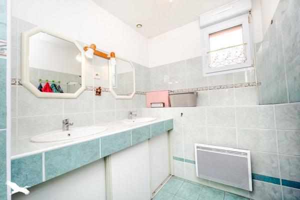 Maison 344 784 € Camaret-sur-Mer 7 p 122 m² DPE D