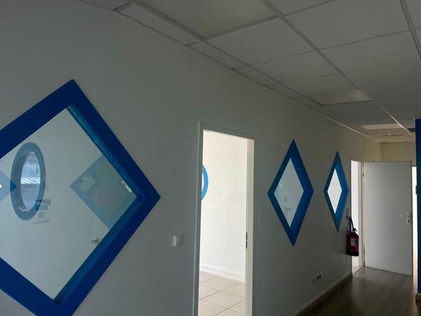 Bureaux aménagés climatisés JARRY