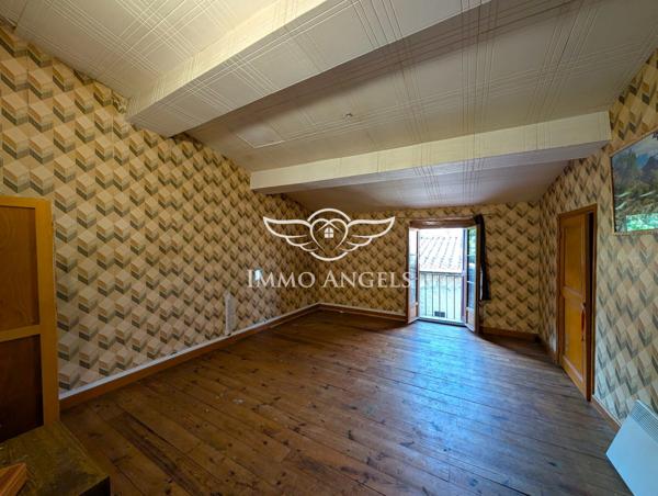 Carcassonne – Maison T6 de 151 m² avec 5 chambres et vue sur la Cité médiévale