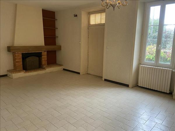 Maison à vendre |  Boutiers-Saint-Trojan |  7 pièces | 163 m²