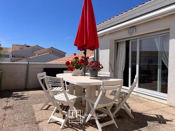 Appartement
                                                                                                                                                                                                                                                                                                                        4 pièce(s)                                                                                                                                                                                                          3 chambre(s)                                                                                                                                                                                                          79  m²