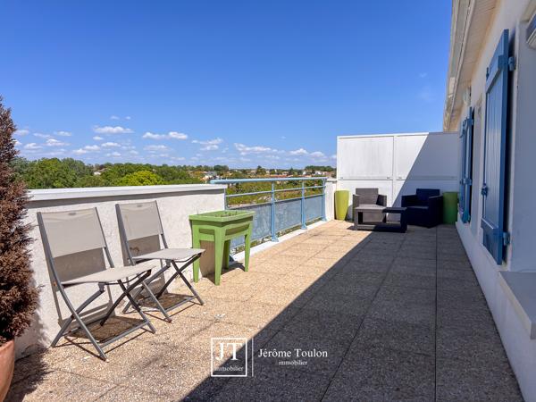 Appartement
                                                                                                                                                                                                                                                                                                                        4 pièce(s)                                                                                                                                                                                                          3 chambre(s)                                                                                                                                                                                                          79  m²