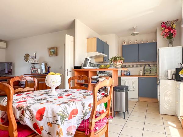 Appartement
                                                                                                                                                                                                                                                                                                                        4 pièce(s)                                                                                                                                                                                                          3 chambre(s)                                                                                                                                                                                                          79  m²