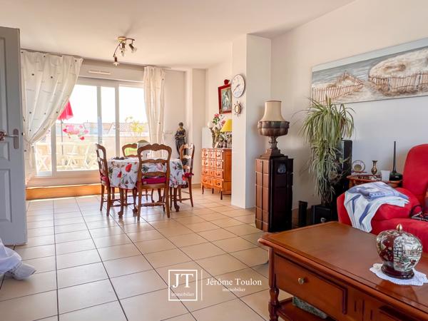 Appartement
                                                                                                                                                                                                                                                                                                                        4 pièce(s)                                                                                                                                                                                                          3 chambre(s)                                                                                                                                                                                                          79  m²