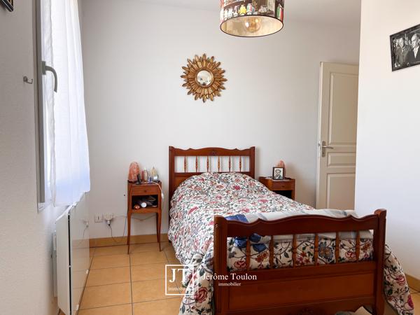 Appartement
                                                                                                                                                                                                                                                                                                                        4 pièce(s)                                                                                                                                                                                                          3 chambre(s)                                                                                                                                                                                                          79  m²