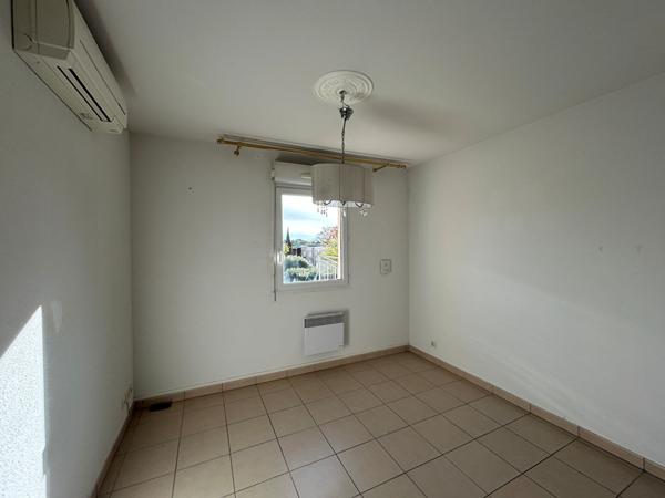 Appartement Nimes T2 - RÉSIDENCE PARC DU CHATEAU II