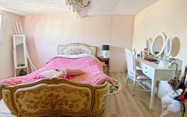 Maison à vendre    4 pièces •  Toury