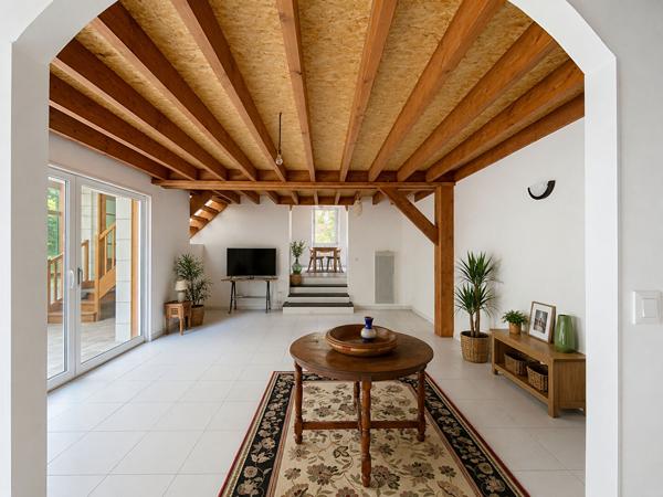 Maison ancienne à vendre au coeur de Savennières - 4 chambres et jardin clos